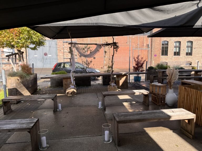 DJ Jonas Moser Purino Koeln Muelheim Restaurant hochzeit11